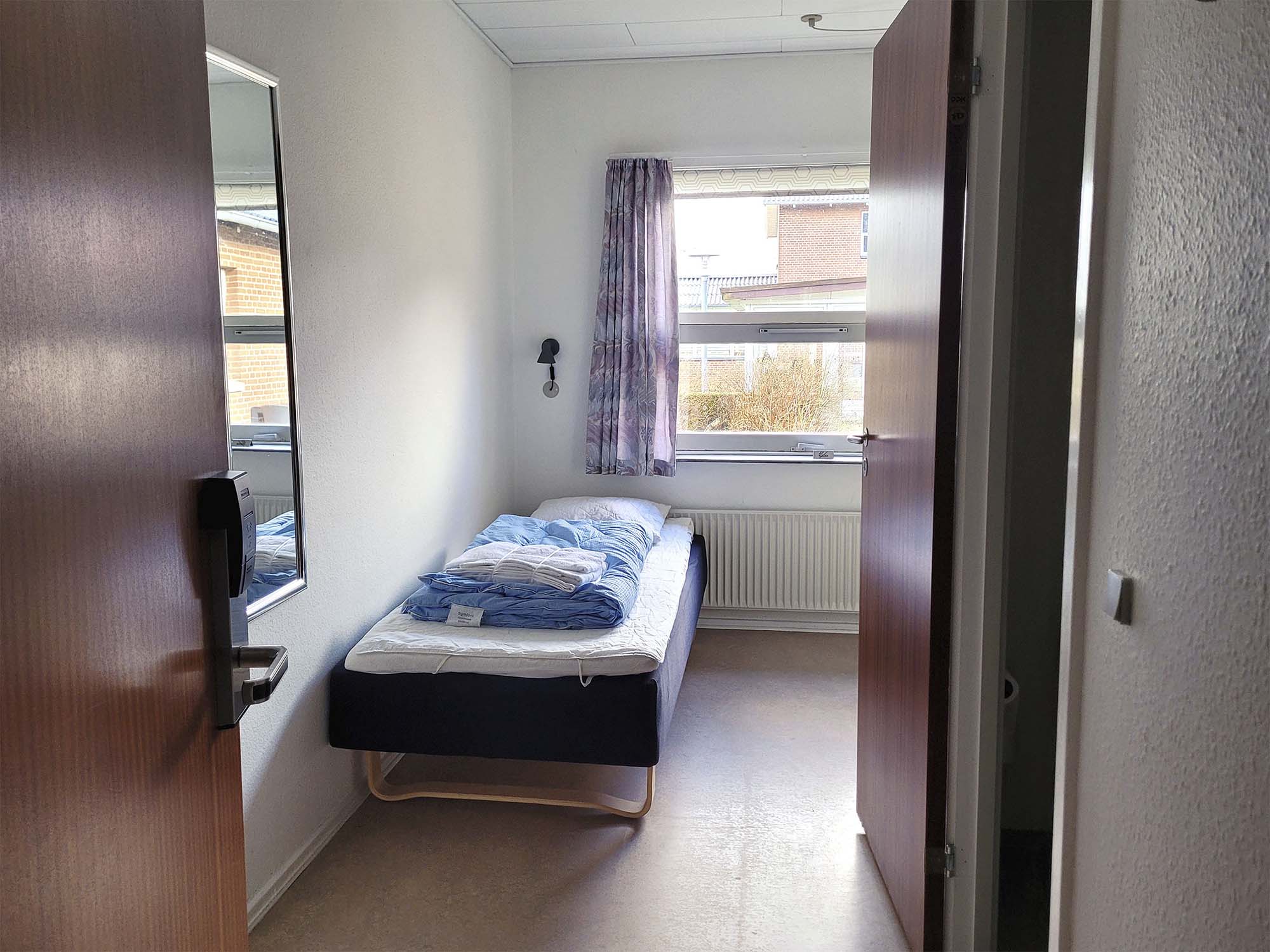 1 personers værelse med eget bad og toilet