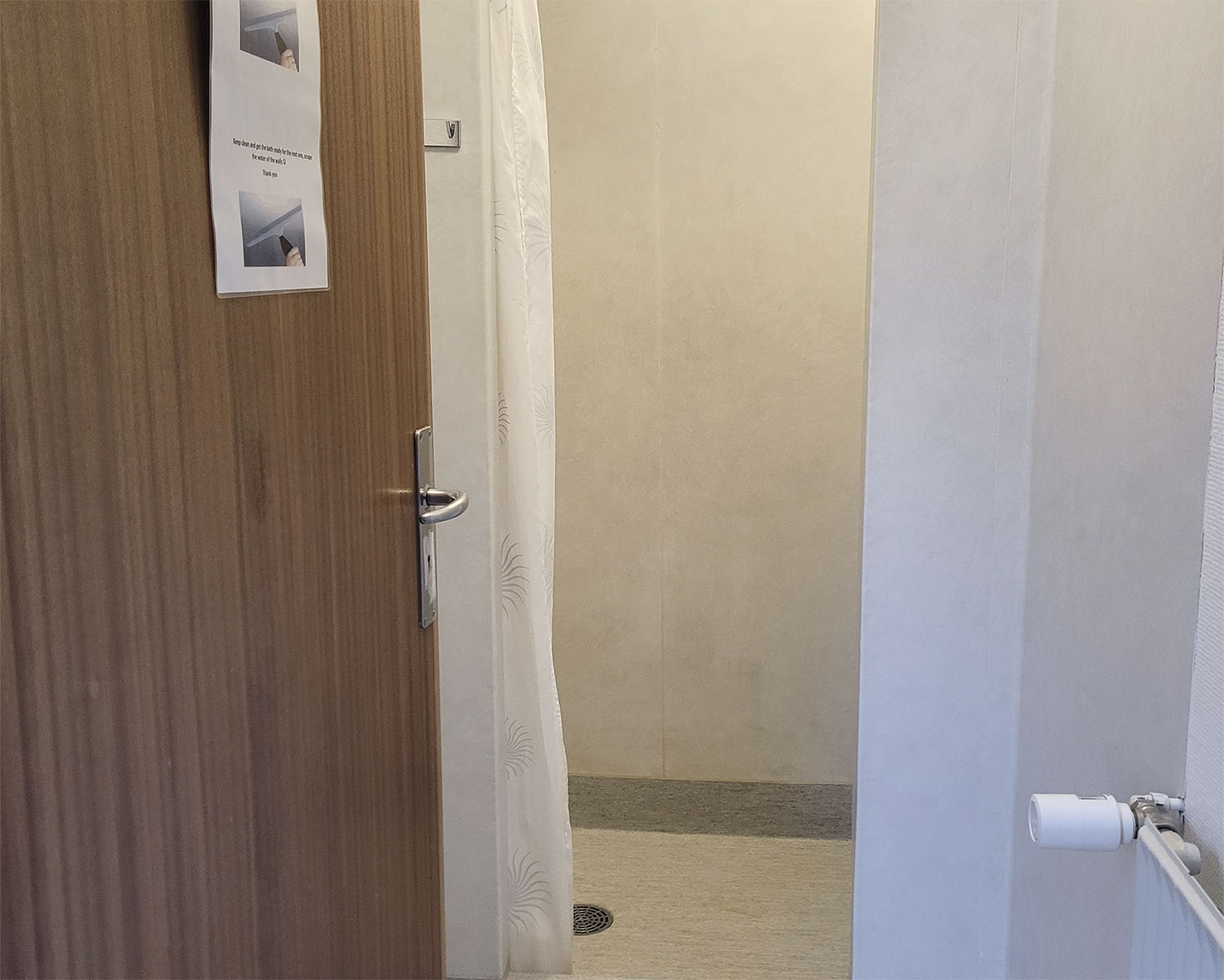 Fælles bad og toilet på 1 sal